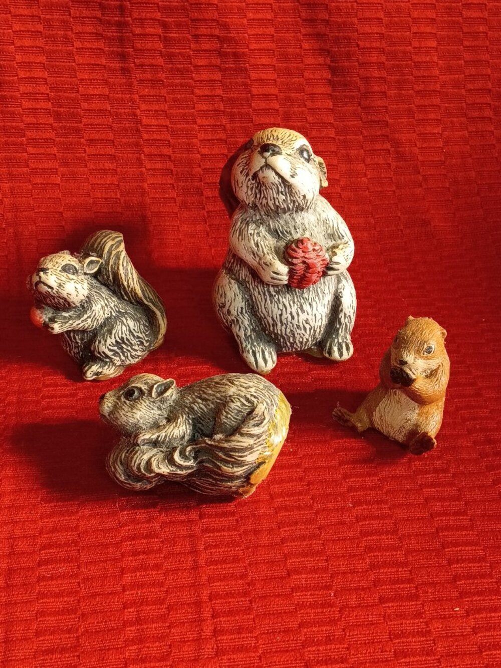 Lot 4 Miniature Squirrel Chipmunk Prairie Dog Figurines Resin Woodland Animals